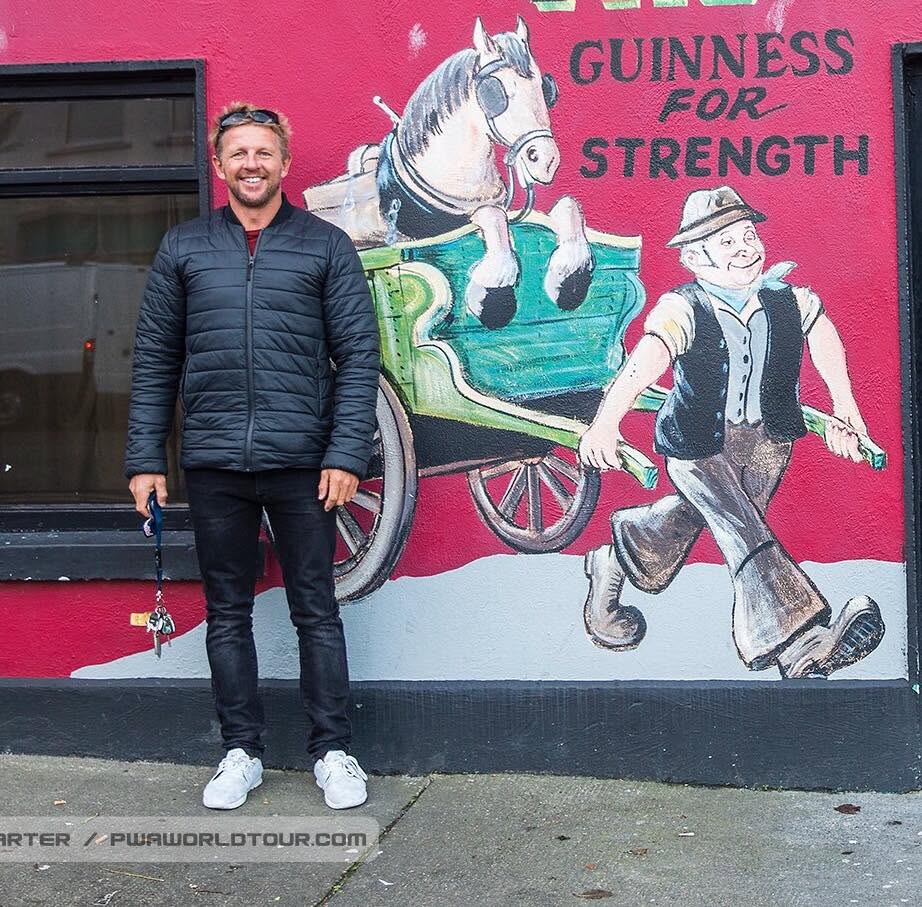 Timo outside a pub in Ireland
